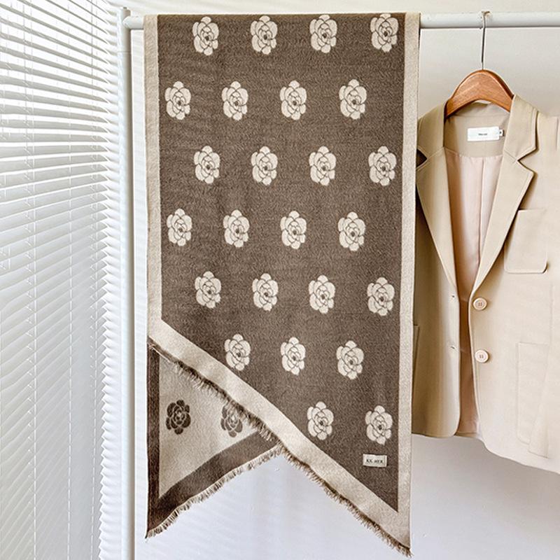 Luxus Damen Weicher Winter Kaschmir Dreiecksschal Mode Kamelie Warmer Schal Und Wickel Bandana Pashmina Damen Schals