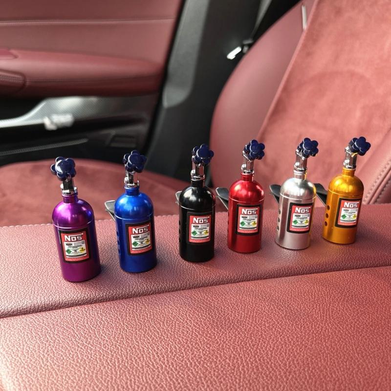 Stile Parfume per Bocchetta Aria Auto Design Bottiglia Azoto Diffusore Profumo Metallico per Appassionati di Corse e Amanti dell'Auto