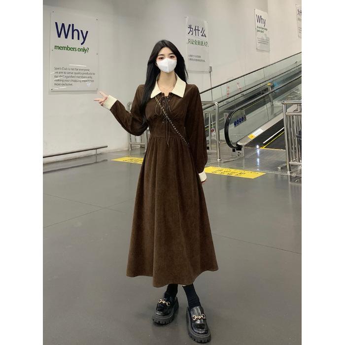 

Large size slightly fat mm contrasting corduroy waist thin meat cover dress women s autumn lapel chic retro skirt S