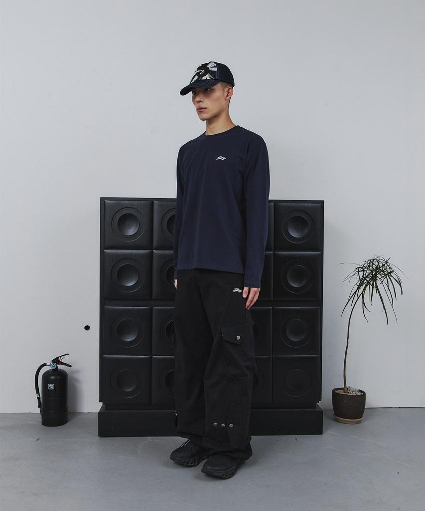 Tansanmageunesyum Cross Applique Long Sleeve (Navy)