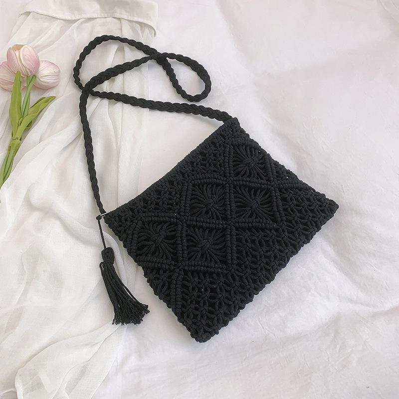

2025 summer new Korean version Mori handmade cotton rope fringed woven bag single shoulder straw woven bag casual oblique span women s bag чёрный