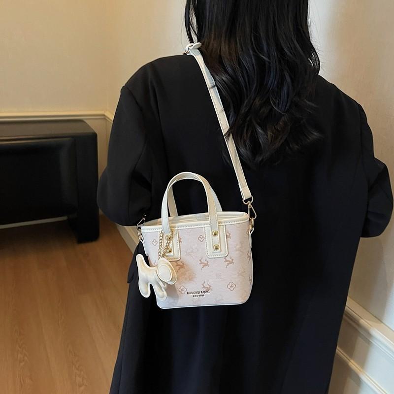 2025 Super Fire Versatile Niche Vegetable Basket Handbag New High-end Printed Women's Messenger Bag