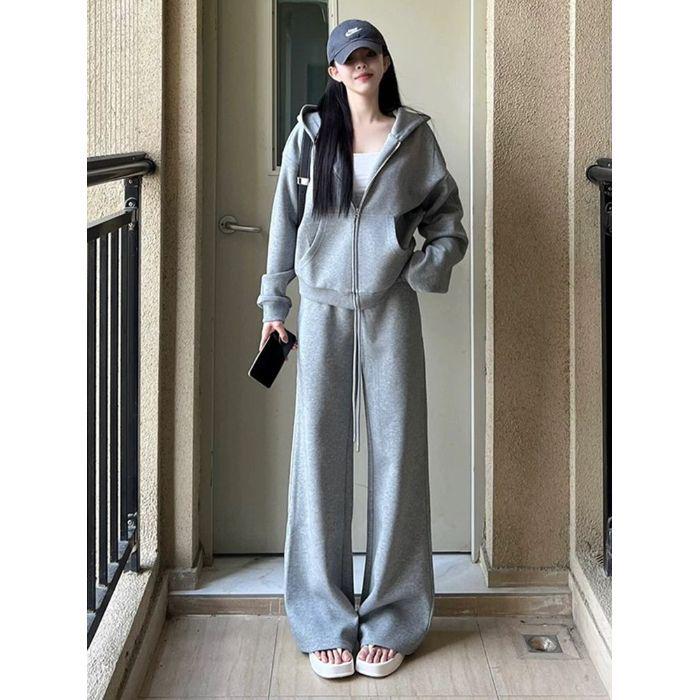 

2026 Women s Loose Hooded Grey Sweatshirt & Wide-Leg Pants Set - Spring/Autumn Casual Two-Piece XXL: 130-150 jin