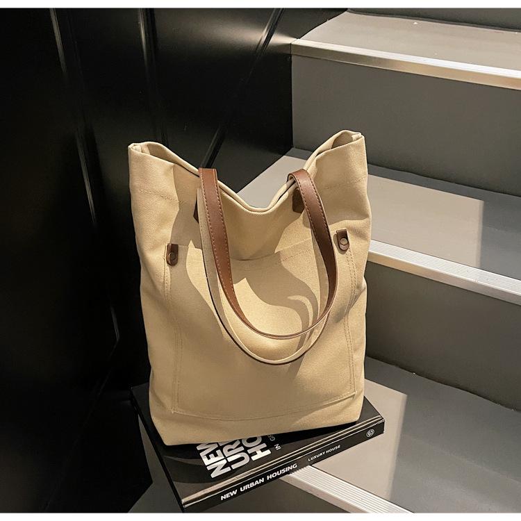Large Capacity Women's Underarm Tote - Commuting & College Shoulder Bag