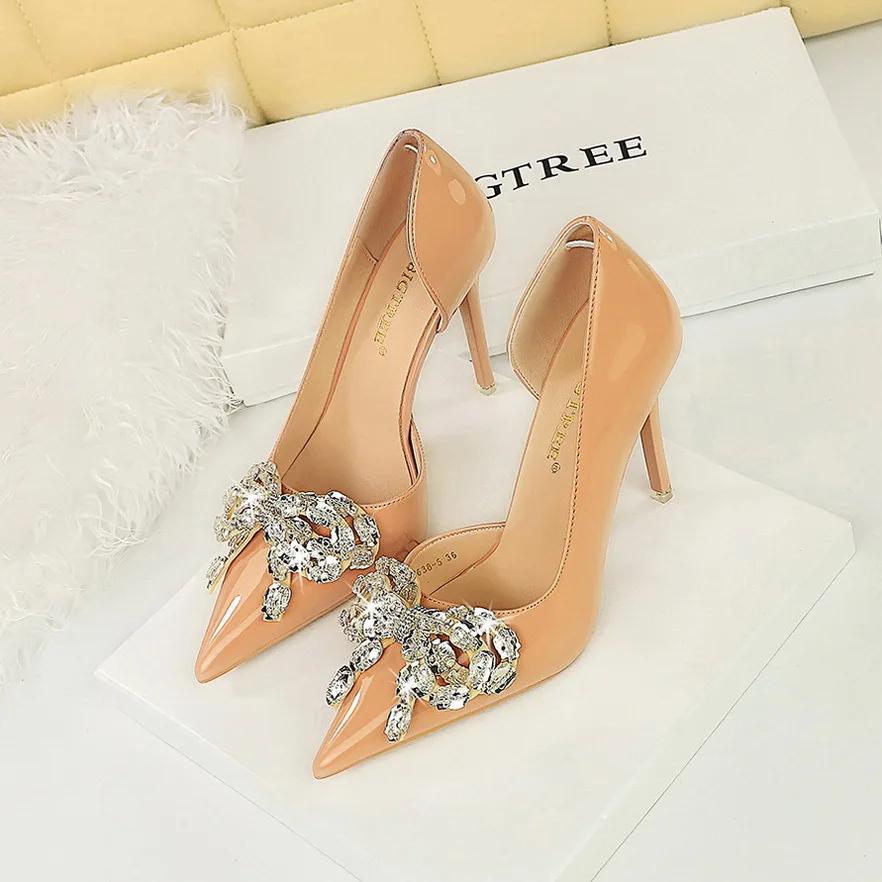 BIGTREE Shoes Elegant Women Pumps Rhinestone Pointed Toe Patent Leather 7.5CM Thin Heels Fashion Women Dress Women Shoes Black 34