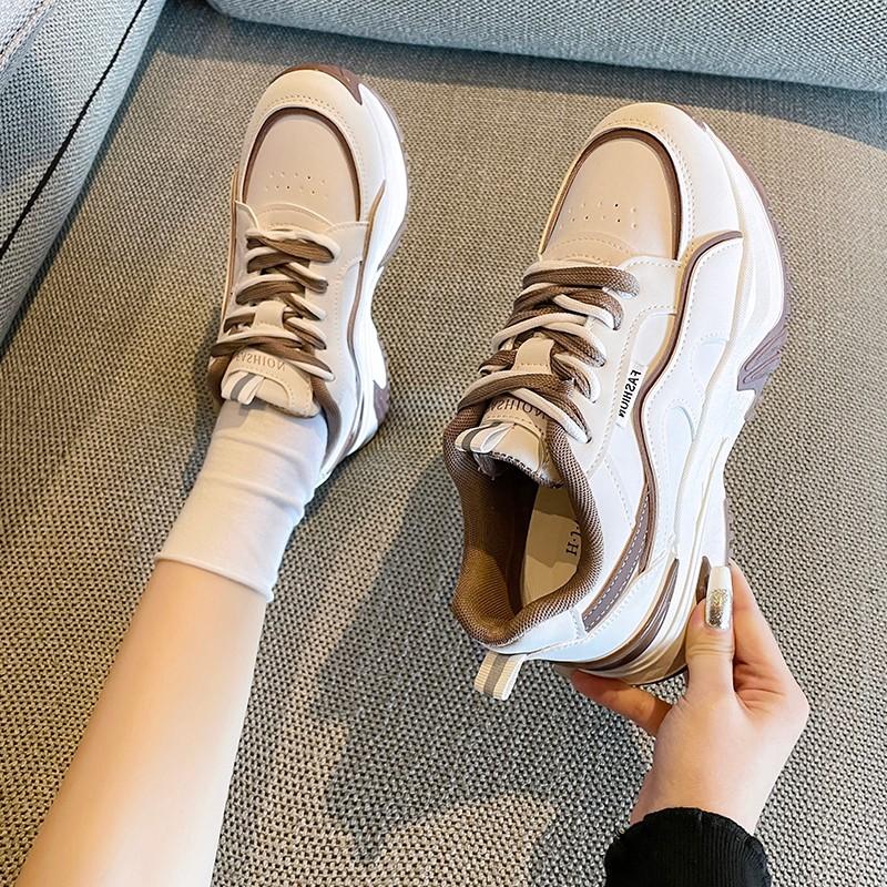 

Мода 2024 года. Новые женские туфли на плоской подошве. Повседневные универсальные модные туфли на толстой подошве. Кроссовки из нескользящей сетки. Лето 40 хаки