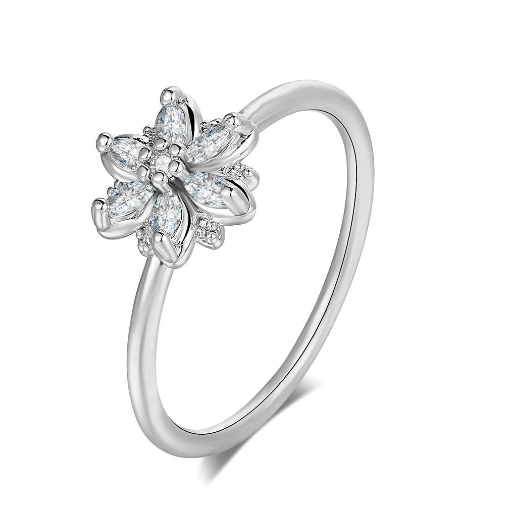 Sparkling Y2k Flower Finger Rings for Women Rose Gold Color Zircon Romantic Girls Ring Fashion Jewelry Trend Birthday Gift R080