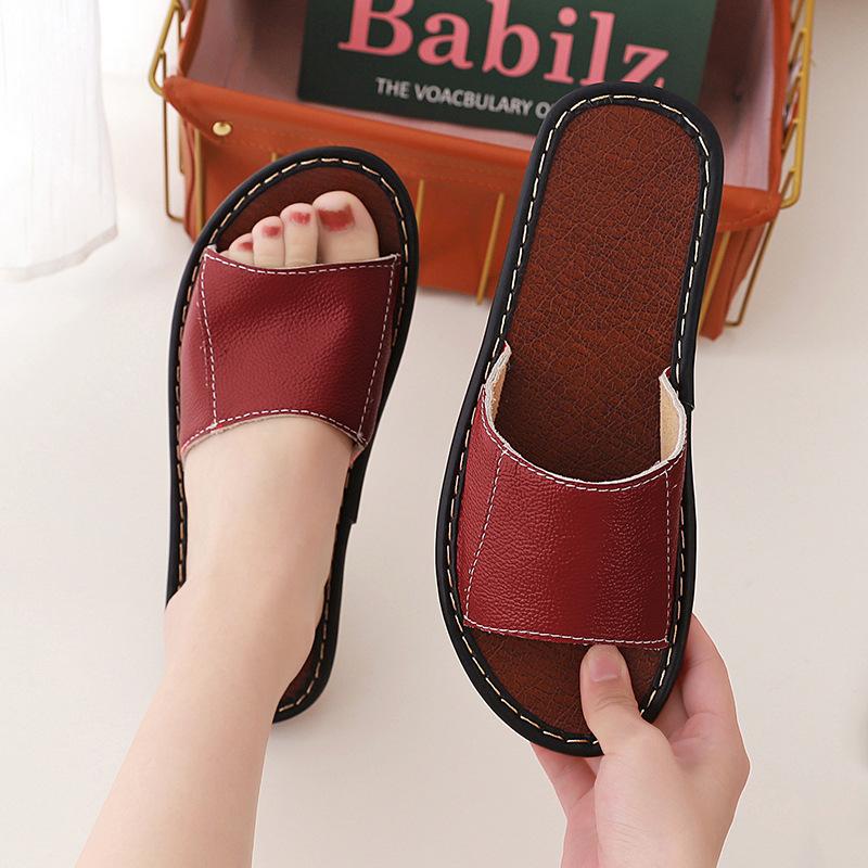 Fashion Retro Women's Leather Anti-Slip Soft-Sole Slippers