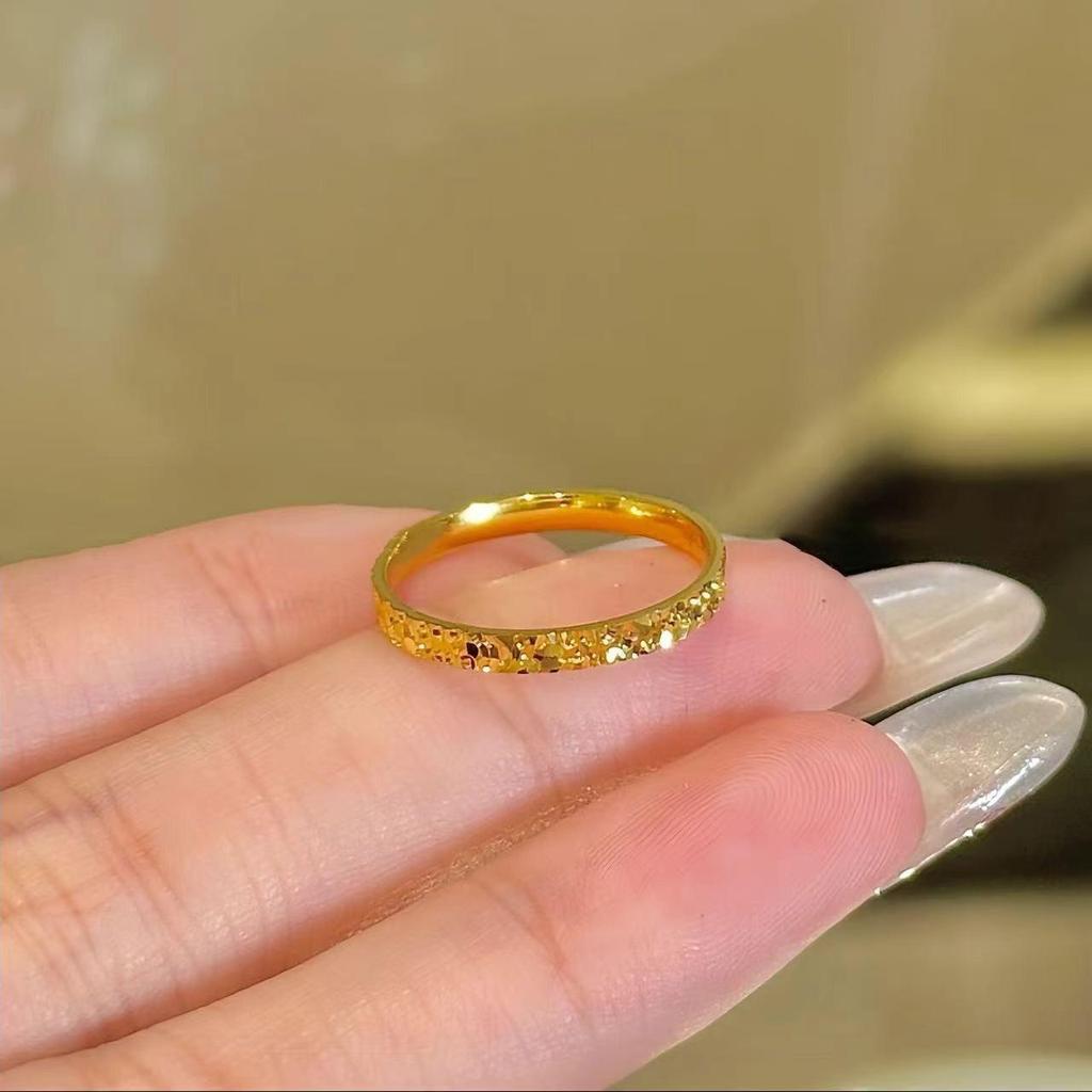 Gold Starry Sky Crushed Ice Ring for Women - Light Luxury Thin Band, Perfect for Couples