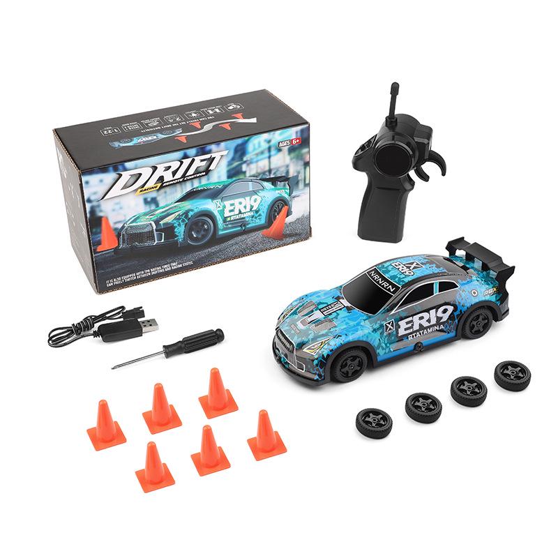 Weili 22206 1:22 Remote Control Car, 4WD High-Speed Drifting Racing Toy for Kids 1:22