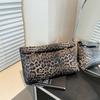 Spring large-capacity handbag women's 2025 new high-end leopard print handbag