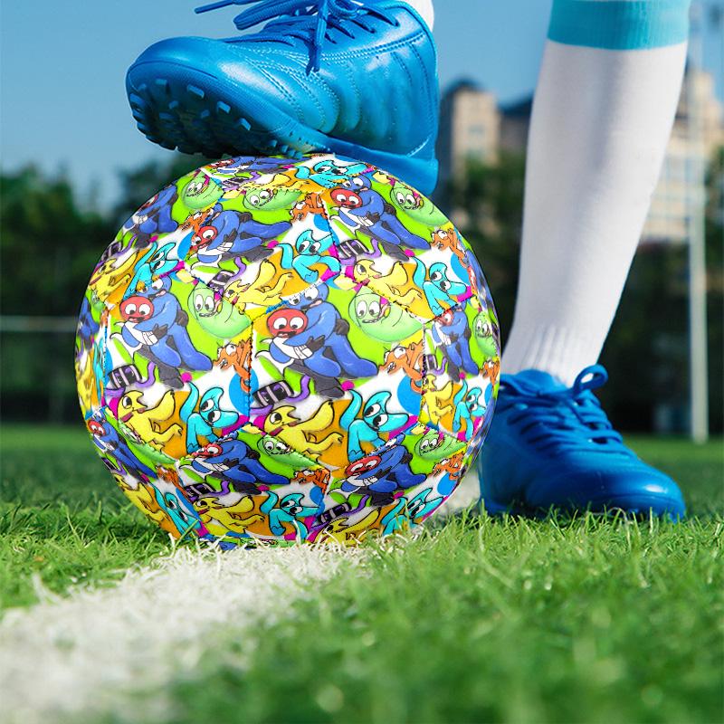 Game Rainbow Friends Print Size 5 Soccer Ball, PU Wear Resistant Football for Match Training and Daily Practice, Birthday Gift for Soccer Fans
