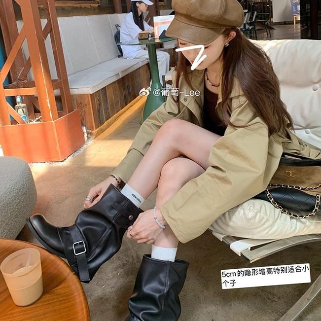 Grape mother same fashionable round head wasteland wind pleated buckle belt versatile comfortable thick sole thick heel western short bo