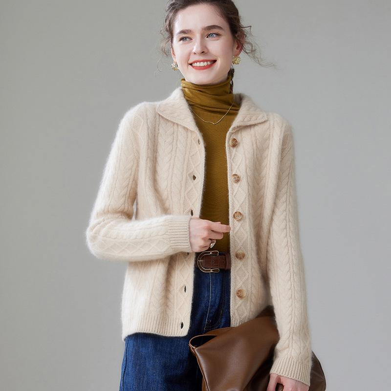 2026 Autumn/Winter Women's Fashionable Thick Cashmere Cable Knit Lapel Cardigan Sweater