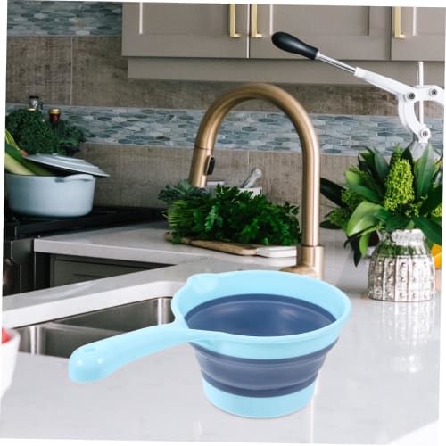 HEMOTON 2 Pieces Plastic Folding Water Ladle for Bath, Shampoo, and Tea Ceremony (Random Color)