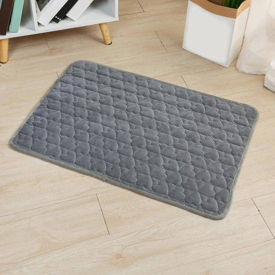 Pet Bed Non-slip Bottom Durable Seam Heart Pattern Skin-touch Comfortable Rest Cloth Padded