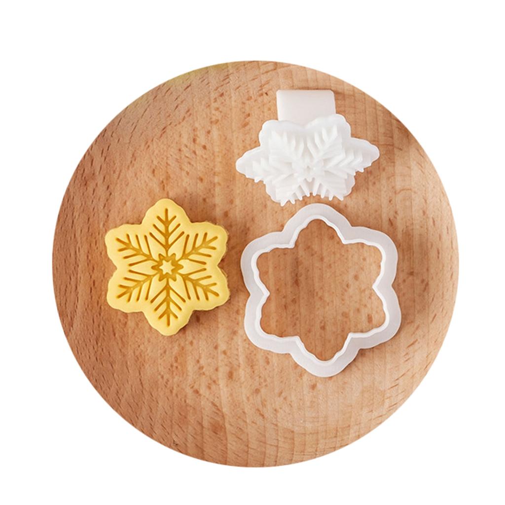 Christmas Snowflake Cookie Cutters Pressable Biscuits Mold Plastic Cookie Stamps DIY Cake Baking Tool Easy to Clean