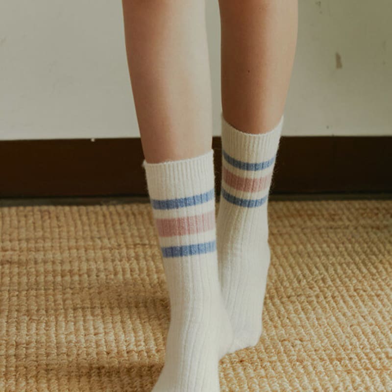 bananasisters sepia alpaca socks 4 colors