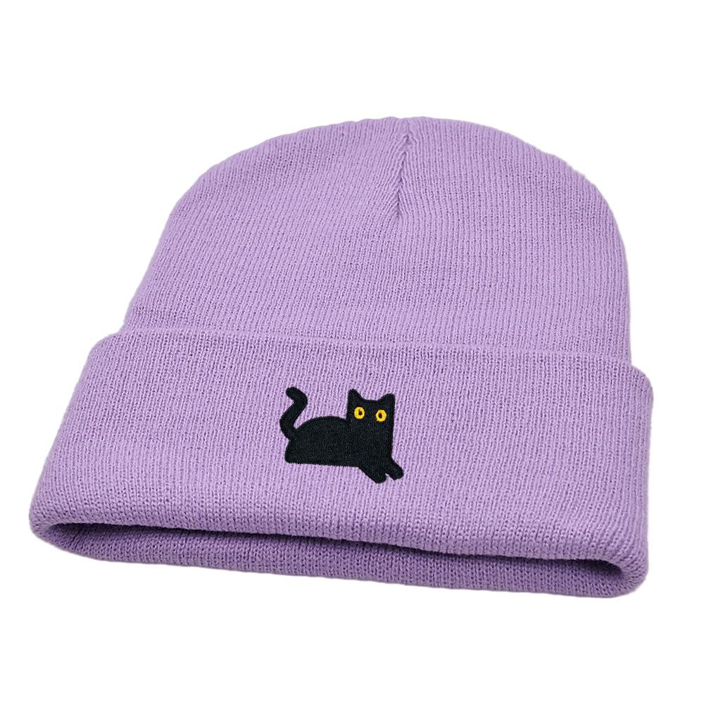 Autumn and winter warm knitted pullover hat for men and women, cute black cat pattern embroidered yarn beanie hat