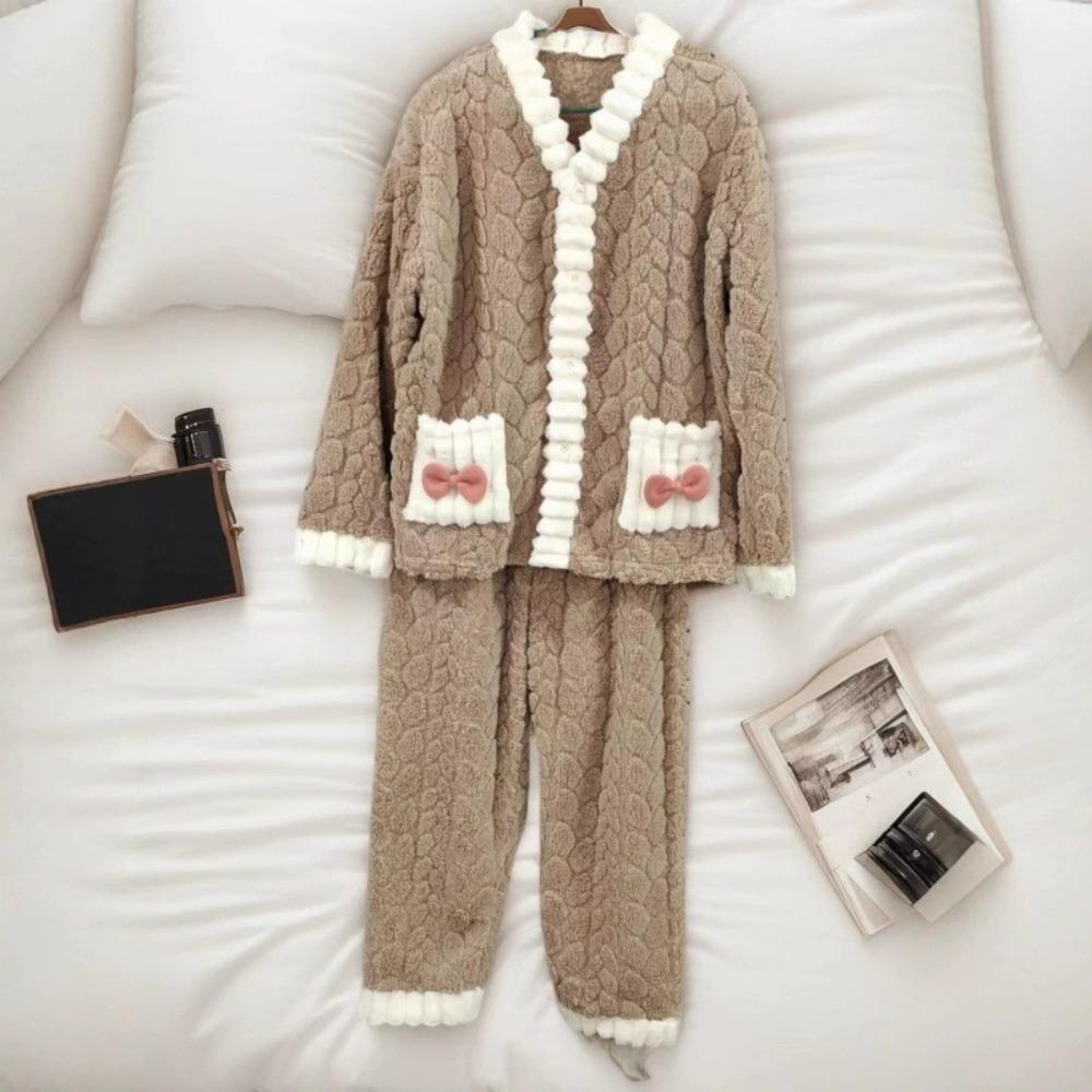 **Kadın Flanel Pijama Takımı Yuvarlak Yaka Jakarlı Uzun Peluş Kalın Sıcak Ev Giyimi**