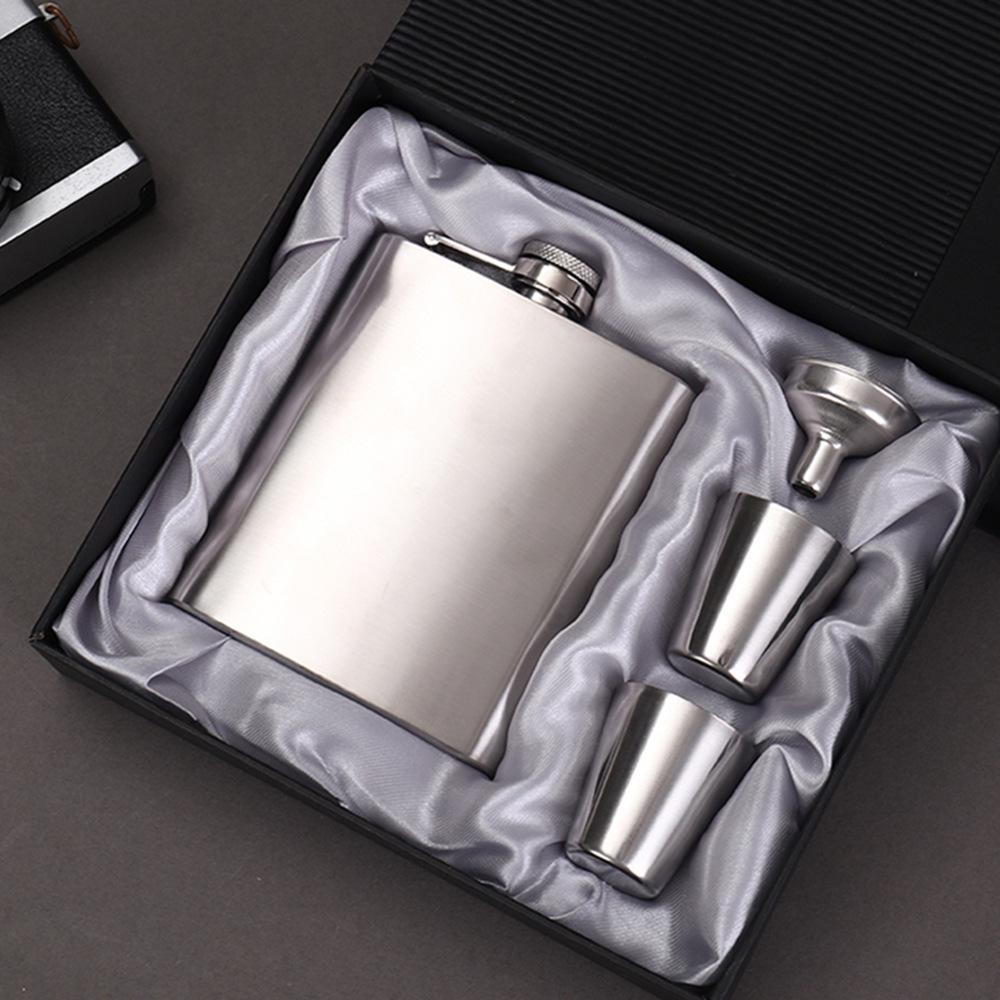 8oz Stainless Steel Portable Hip Flask Set with 7oz Baijiu Bottle - Outdoor Liquor Gift Box