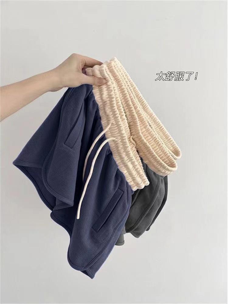 

[Official picture] Loose women s shorts summer new sports versatile elastic waist wide-leg pants color matching hot pants casual pants S чёрный