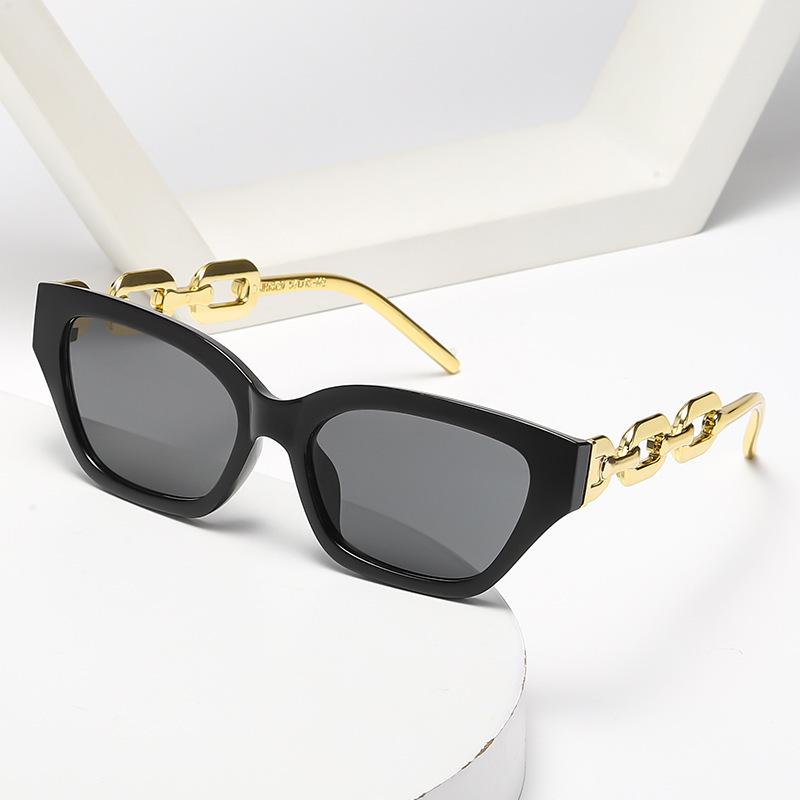 New Fashion Cat Eye Sunglasses Women Luxury Brand Designer Metal Chain Leg Black Glasses Sun Glasses for Female UV400 Eyewear