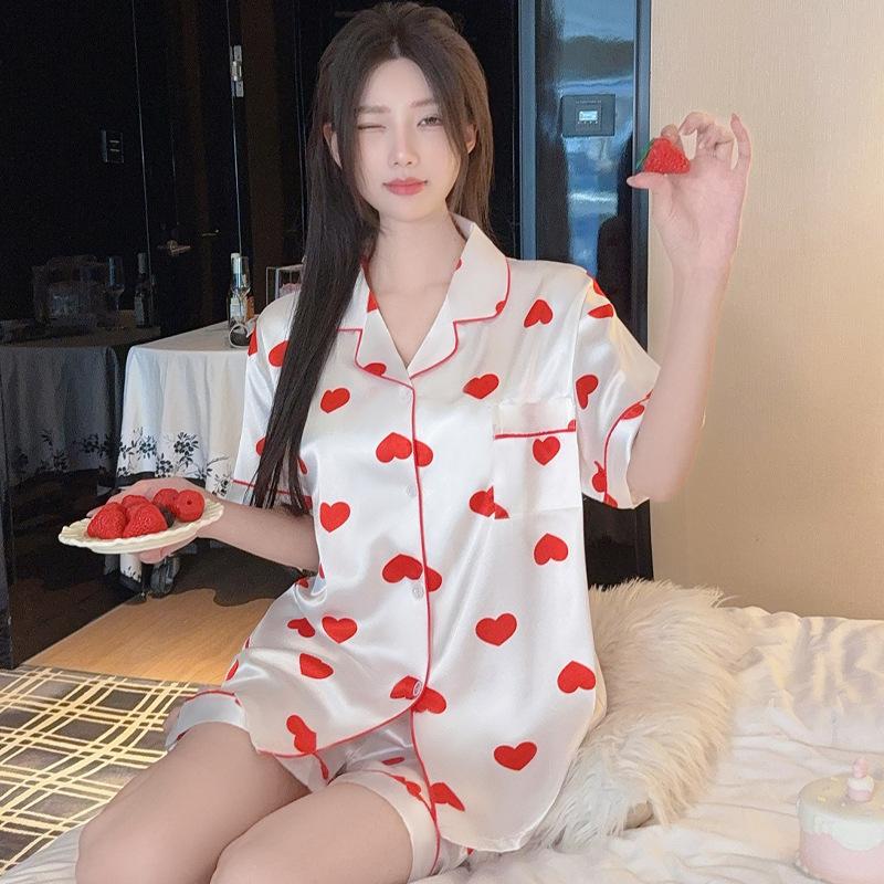 Light Luxury High-Value Love Ice Silk Sweet Pajamas Women'S Summer Short-Sleeved Suit Loungewear Can Be Worn Outside