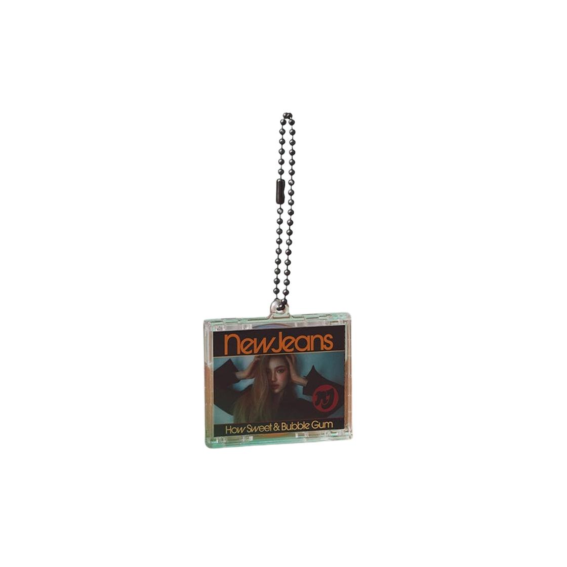 NewJeans How Sweet Mini CD Case Keyring Danielle ONE SIZE