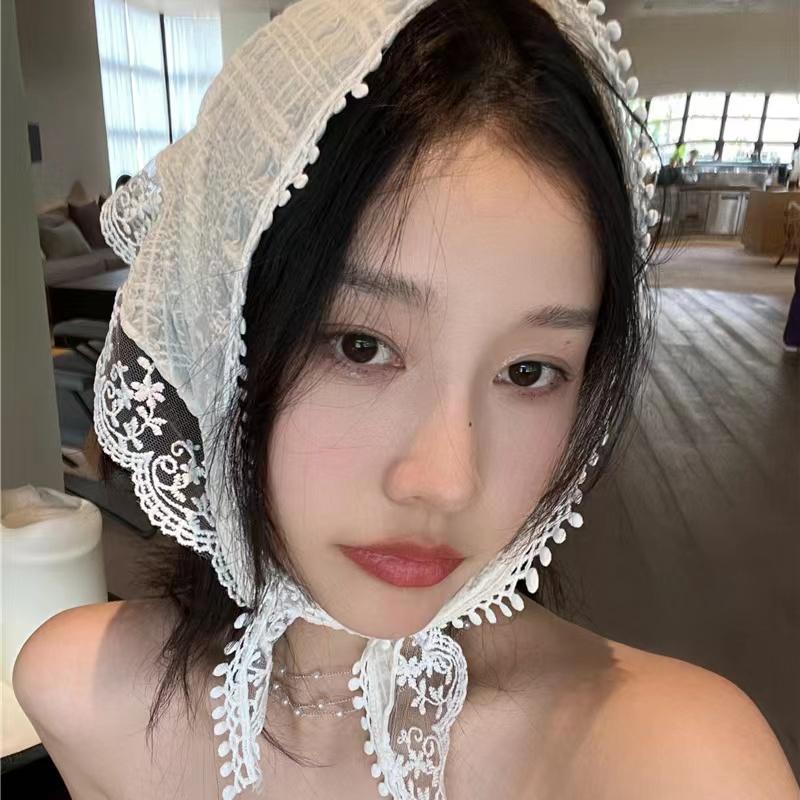 Korean Ins Lace Hair Scarf Women Retro Triangle Hair Band Strap Hair Bag Headscarf Hat Travel Photo Headband Turban Accessorie