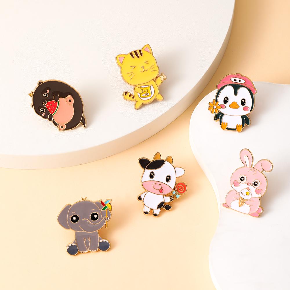 Cute Cartoon Animal Collection Enamel Brooches Penguins Elephants Tigers Cows Rabbits Pins For Clothes Jewelry Decoration