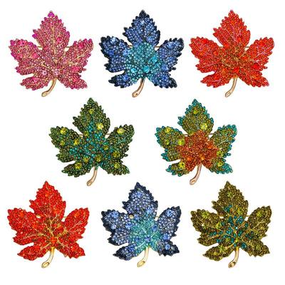 Exquisite Strass Ahornblatt Brosche: Luxuriöse High-End Damen-Anstecknadel für Anzüge und Mäntel