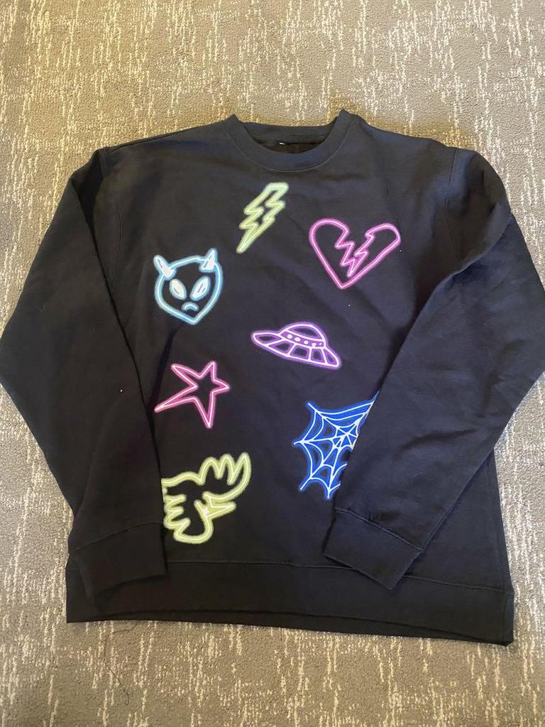 [USED] Stray Kids Maniac Sweatshirt (USA Exclusive)