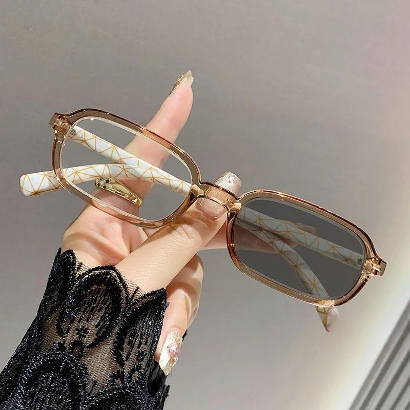 Fashionable Square-frame Photochromic Myopia Glasses Men's and Women's Printed Temple Tips Luxury Anti-blue Light Glasses