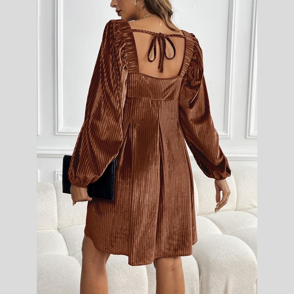 Women's Elegant Velvet Square Neck Backless Dress Loose Fit Commuting Date Evening Gown