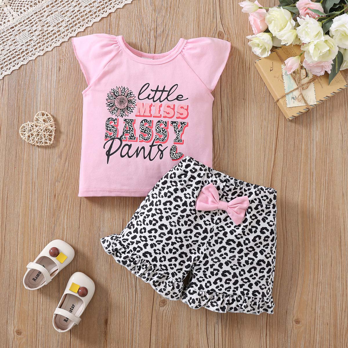 

Little Girl 2PCS Set 1-6 Years Old Fourth of July Theme Tee and Shorts Kids Summer Vacation or Party Wear Outfit 18-24M розовый