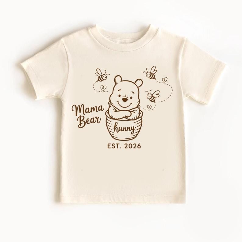 Minimalist Mama Bear Shirt Winnie the Pooh, Aesthetic Mama Est 2026 Tee, Line Art Honey Pot Shirt, Simple Motherhood Gift, Boho Mom Shirt 110