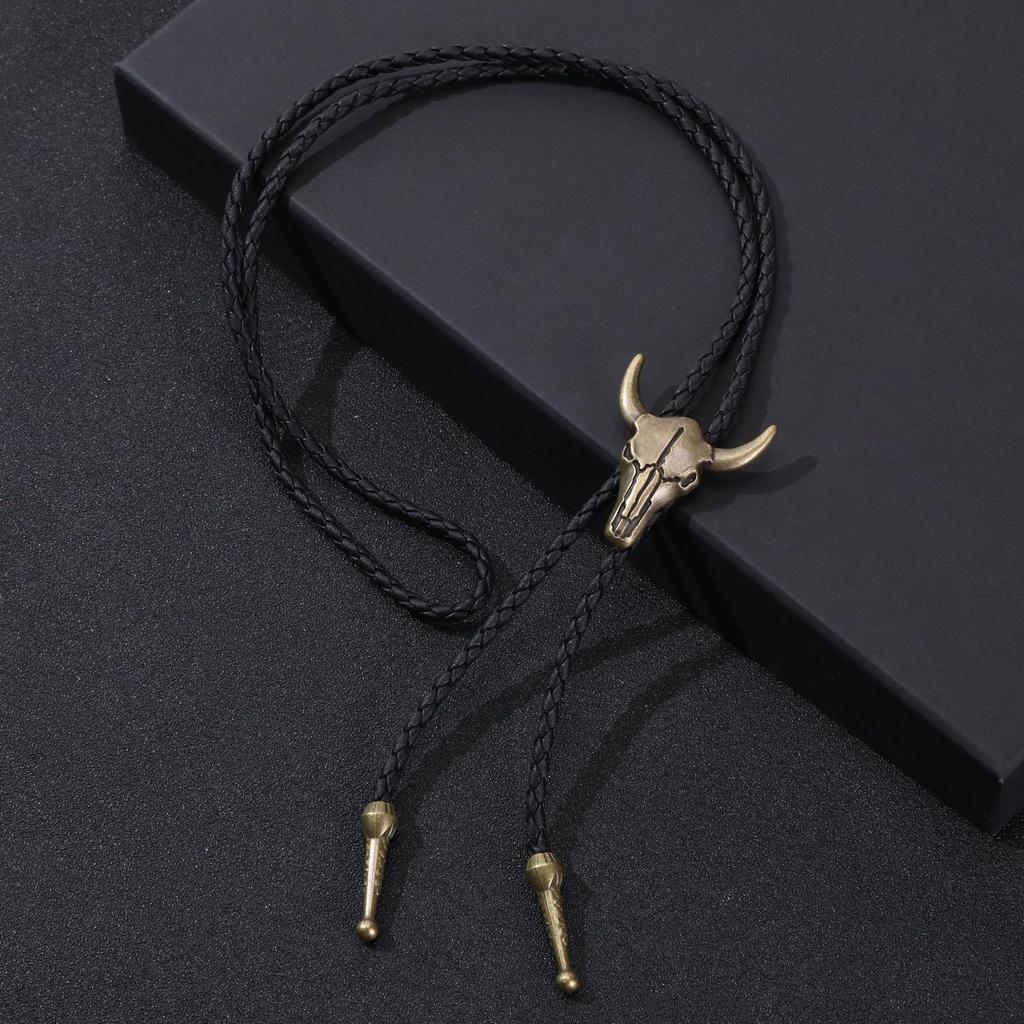 European & American Retro Bull Head Necklace Choker - PU Alloy Bolo Tie for Sweaters & Shirts