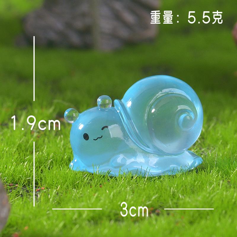 6-Pack in the Dark Figurines - Miniature Garden Decor, Cute Animal Statues for Garden and Terrarium