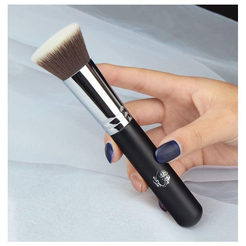 AME - Foundation Brush