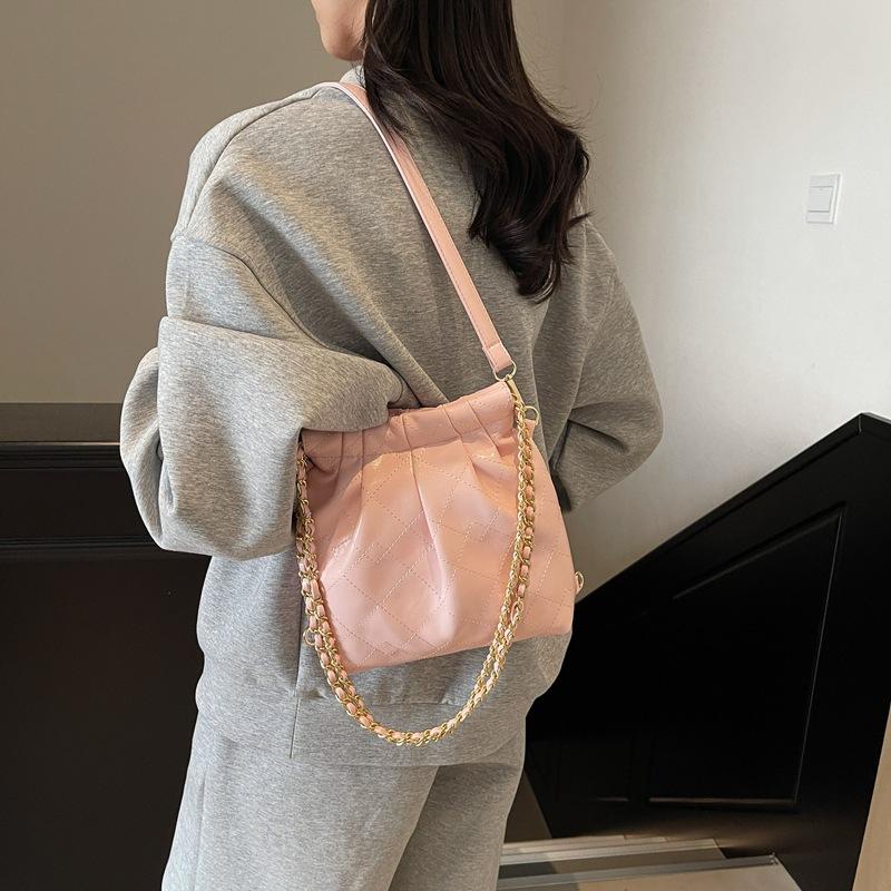 2025 spring and summer new fashion classic rhombus chain bag high-end single shoulder underarm bag double shoulder crossbody bucket bag