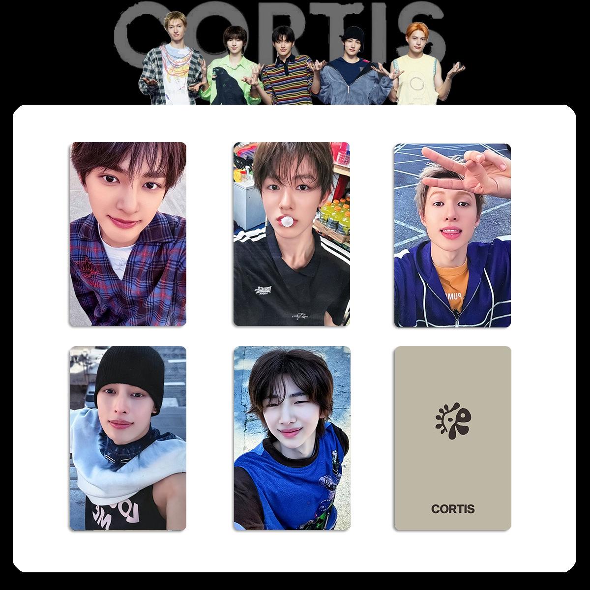 

Групповое фото и витрина карточек CORTIS: Специальный альбом и карты для камбэка от HMV, WVS, Tower Records.