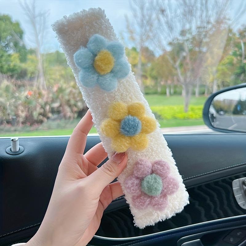 1pc Car Seat Belt Shoulder Pad, Cute Hyuna-Style Floral Car Seat Belt Cover, Creative Plush Protector for Car Interior Decoration