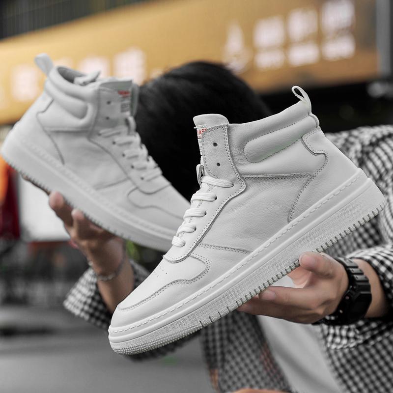 Vysoce kvalitní kotníkové boty s vysokým svrškem Nový trend Pánská vycházková obuv Protiskluzová šněrovací kožená obuv Luxusní značka Pánské teplé turistické boty