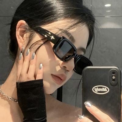 Retro Y2K Tarzı Küçük Kare Güneş Gözlüğü Kadın Kedi Gözü Güneş Gözlüğü Moda Renkli Aynalı Gözlükler Erkek Punk Spor Güneş Gözlükleri