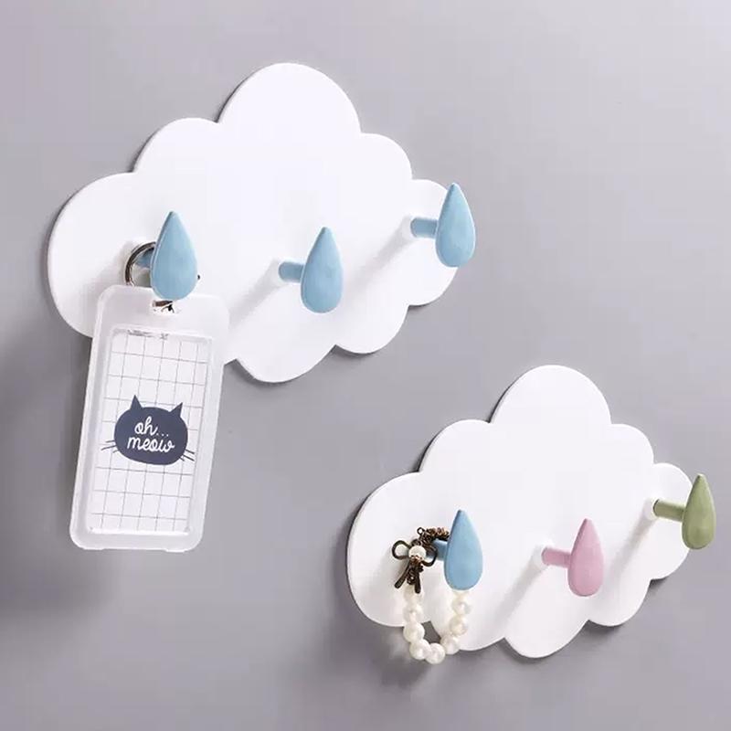 4-Hook Cartoon Star Moon Cloud Non Punching Hook Home Keychain Jewelry Bag Hanger Bathroom Bath Ball Storage Rack