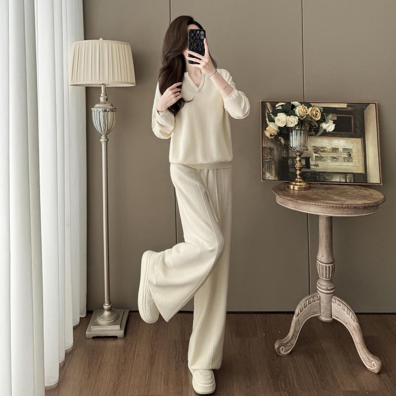 Women's V-Neck Knit Set - Autumn Fashion, Solid Color Two-Piece Trousers and Top