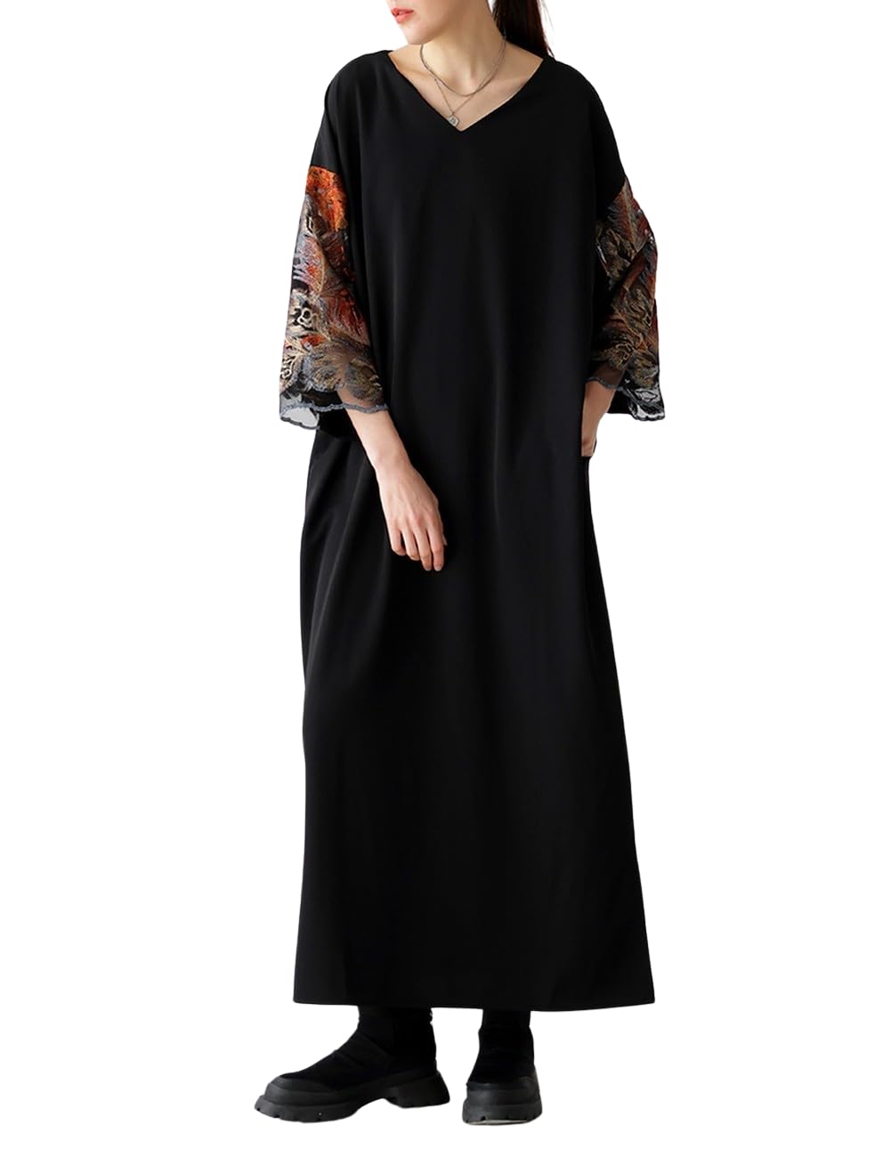 

Antiqua Long Tulle Dress with Embroidered Regular Size Black Women s Sleeves, UK-00123 (S-L), 05,