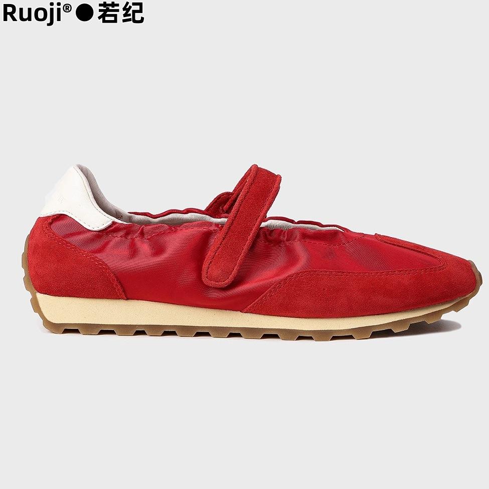 2025 new red Mary Jane women's shoes spring new pleated sports and leisure shoes retro ballet training shoes