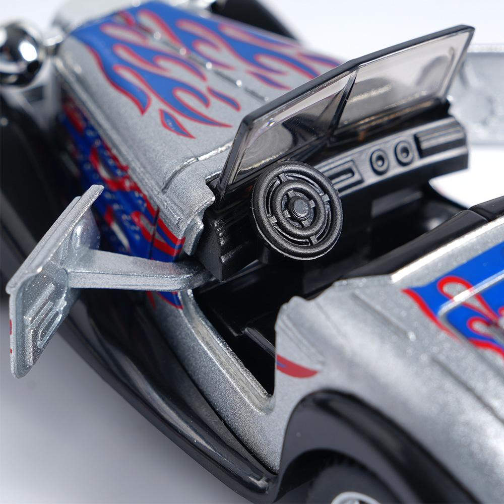 Vintage Classic Car Die-Cast Model, 11.5Cm Silver Pull-Back Toy With Openable Doors, Collectible Retro Car For Kids